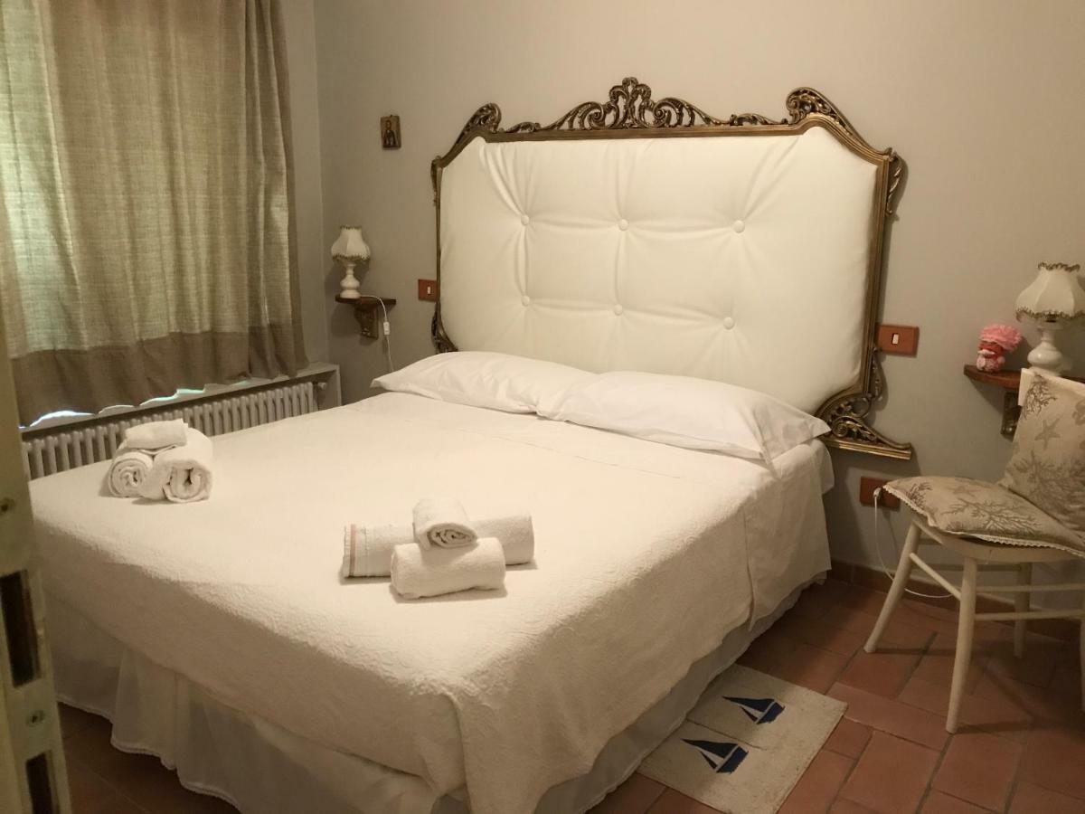 Ancora Bilocale Villa มารีนา ดิ มาซซา ภายนอก รูปภาพ